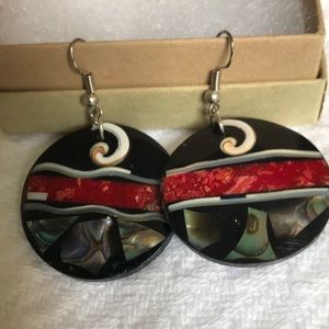 Black/red cool design earrings